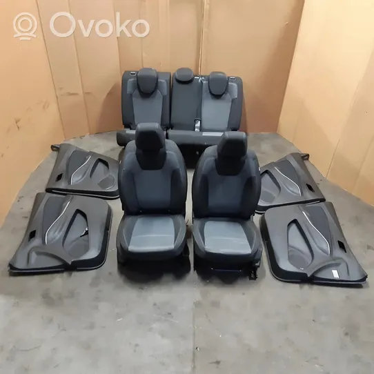 Opel Grandland X Set di rivestimento sedili e portiere 