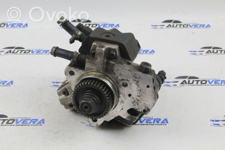 BMW 7 E38 Fuel injection high pressure pump 7785895