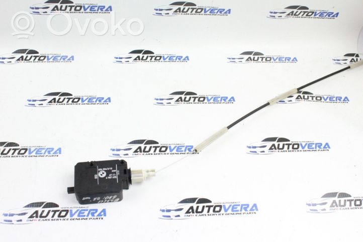 BMW 6 E63 E64 Fuel tank cap lock 6987635