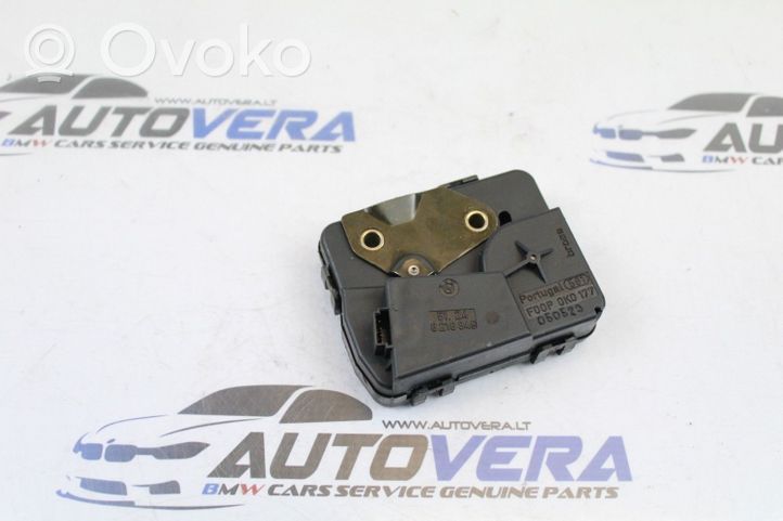 BMW 3 E46 Blocco/chiusura/serratura del finestrino del portellone posteriore 8218849