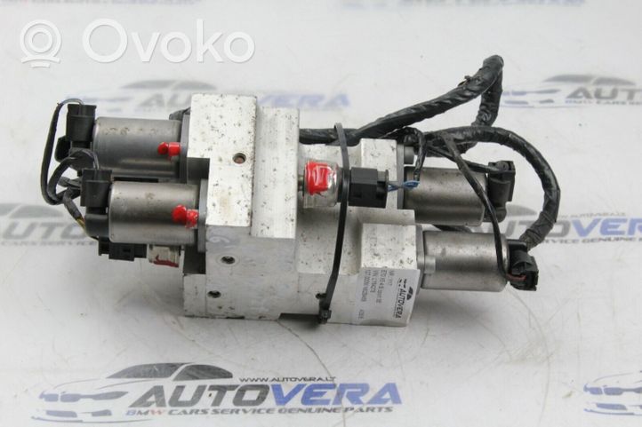 BMW X5 E70 Pompe hydraulique de toit convertible 6772311