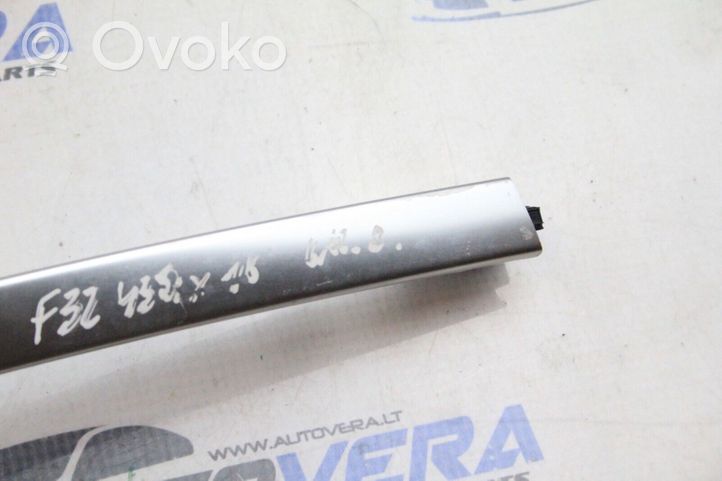 BMW 4 F32 F33 Rivestimento vetro lato posteriore 