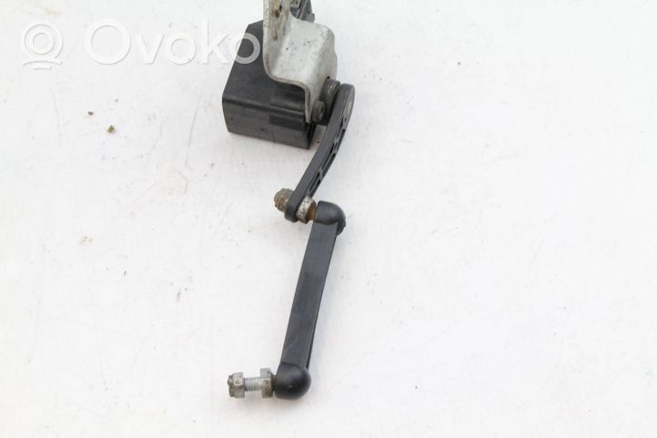 BMW 6 E63 E64 Front height sensor lever 6784700