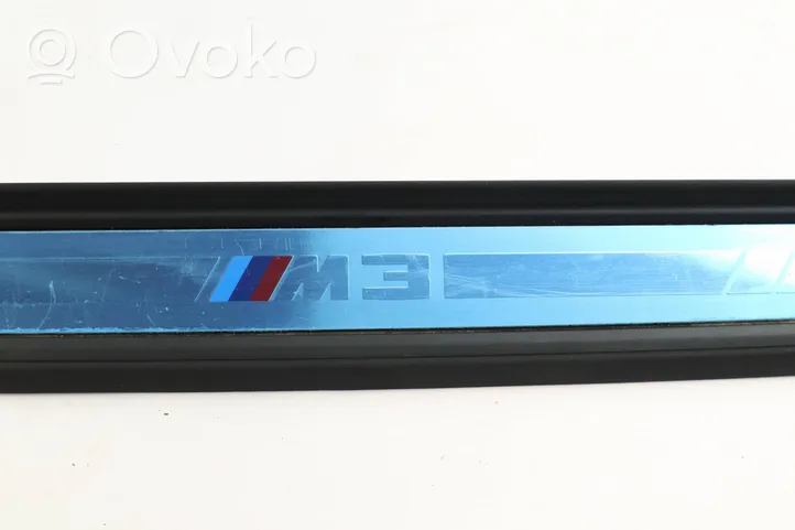 BMW M3 G80 Altro elemento di rivestimento sottoporta/montante 8075021