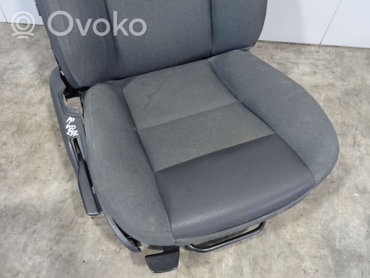 Volvo V50 Bourrelet pour siège avant 