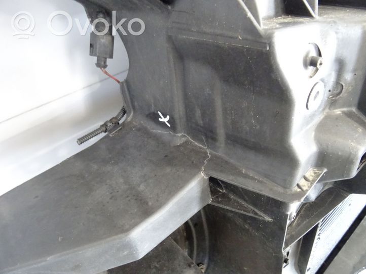 Seat Toledo III (5P) Osłona chłodnicy 1K0121207T