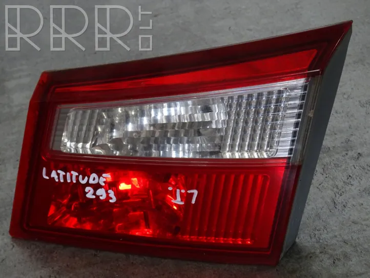 Renault Latitude (L70) Lampa zderzaka tylnego 265500030R