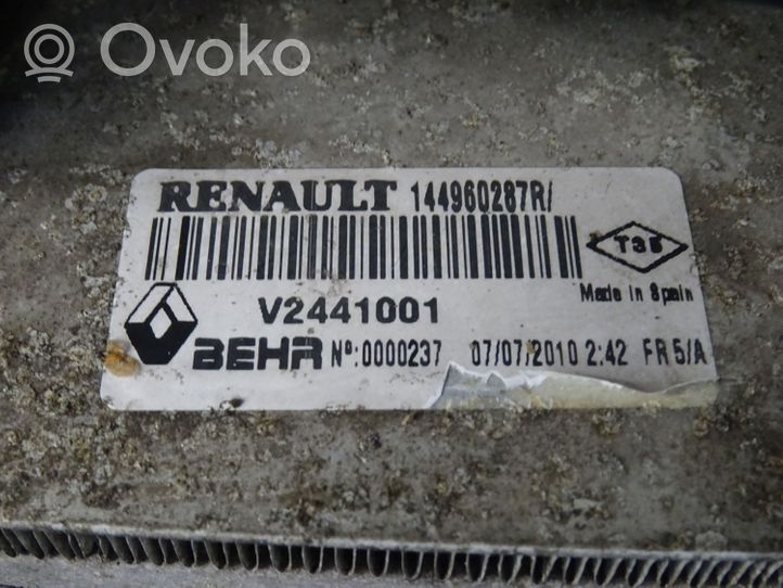 Renault Latitude (L70) Jäähdyttimen lauhdutin 214810032R 144960287R 214