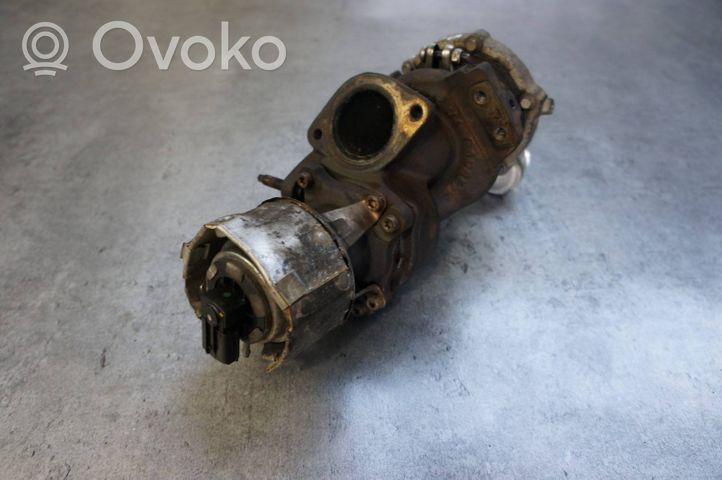 Land Rover Discovery 4 - LR4 Turboahdin AH2Q-6K682-AD