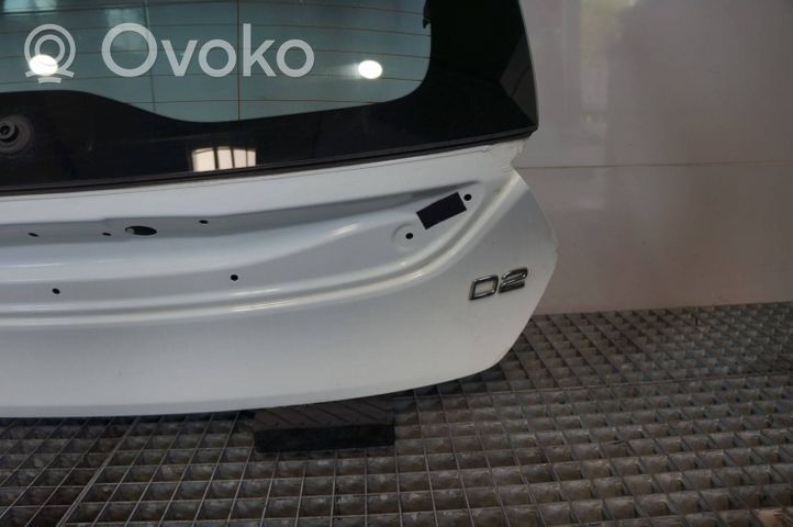 Volvo V40 Takaluukun/tavaratilan kansi 