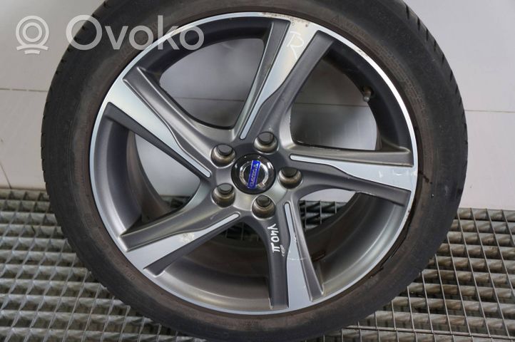 Volvo V40 R17-alumiinivanne 
