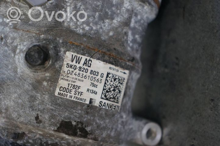 Audi Q3 8U Ilmastointilaitteen kompressorin pumppu (A/C) 5K0820803G