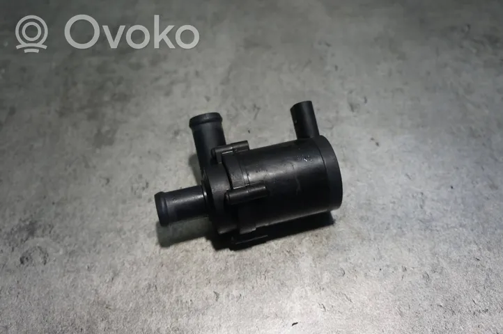 Volkswagen Golf Plus Pompe à eau de liquide de refroidissement 1K0965561L