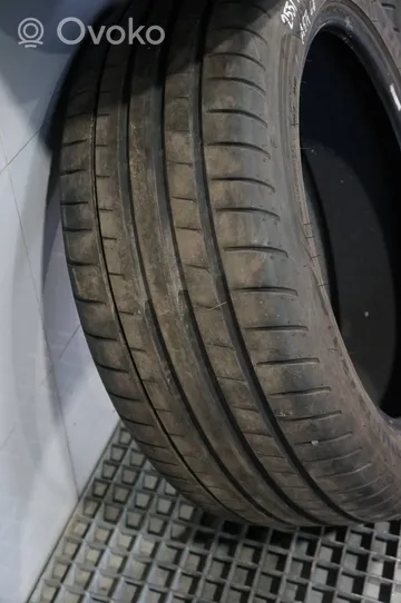 Audi A8 S8 D4 4H R19 summer tire 