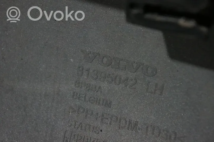 Volvo V40 Kynnyksen/sivuhelman lista 31395042