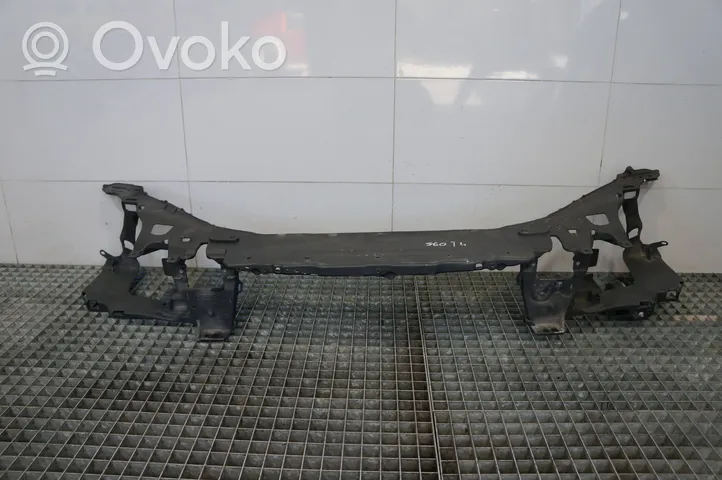 Volvo V60 Jäähdyttimen kehyksen suojapaneeli 31283053