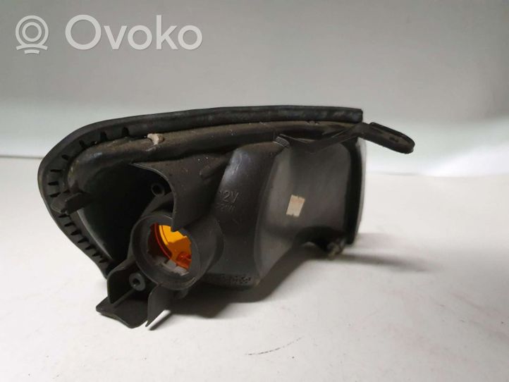 Toyota Carina T190 Front indicator light 082121580L