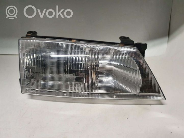 Toyota Avalon XX10 Lampa przednia 93420600