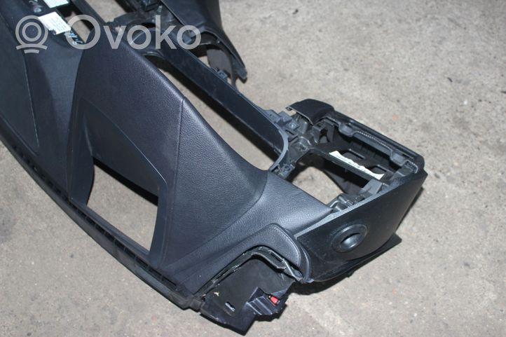 BMW 6 F12 F13 Kojelauta 922995518