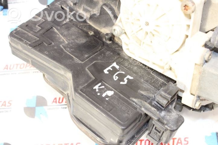 BMW 7 E65 E66 Zamek drzwi tylnych 4313367