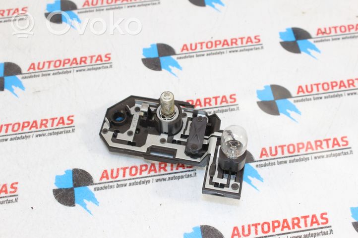 BMW 5 F10 F11 Portalampada fanale posteriore 7263536