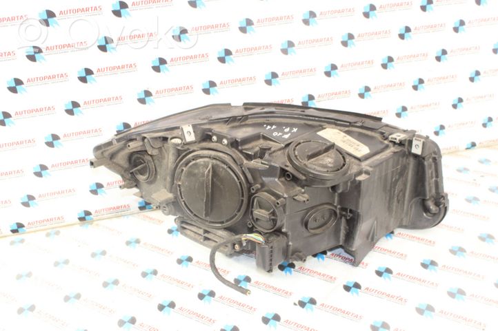 BMW 5 F10 F11 Lampa przednia A9720324111