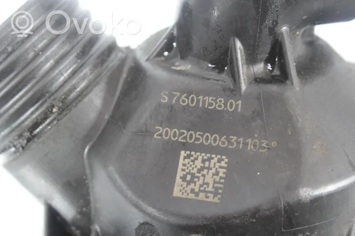 BMW X6 E71 Thermostat 7601158