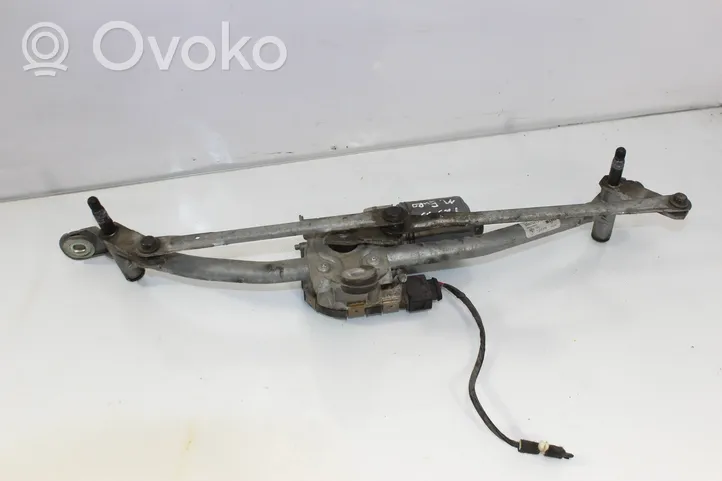 BMW X3 F25 Front wiper linkage and motor 7213275