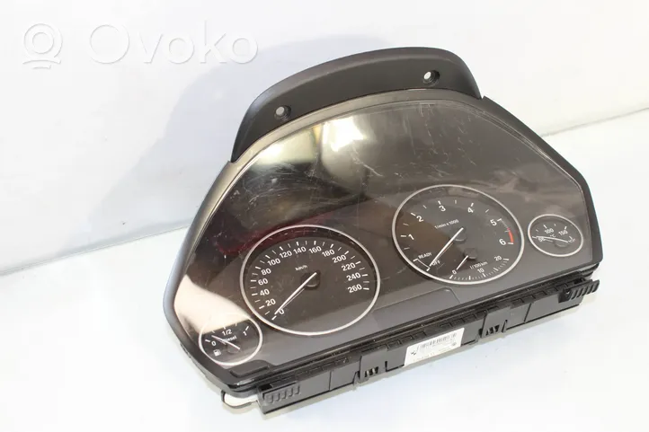 BMW 1 F20 F21 Compteur de vitesse tableau de bord 17649411