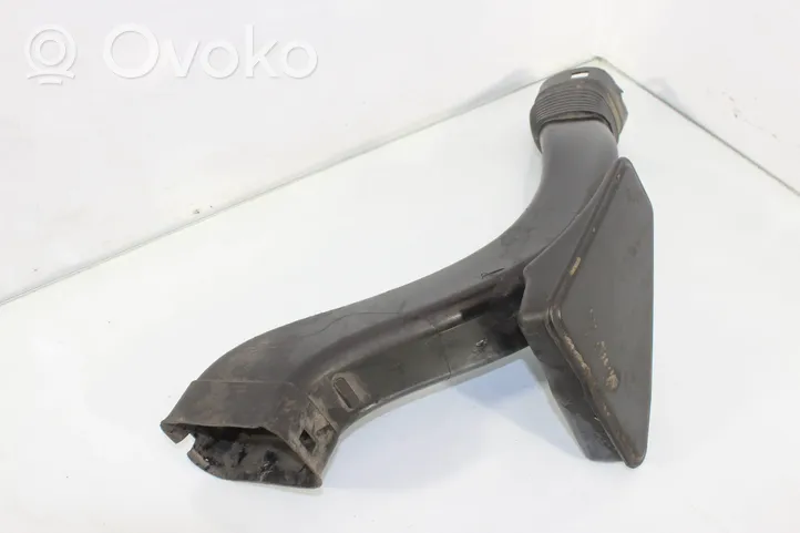 BMW 7 F01 F02 F03 F04 Air intake duct part 7577472