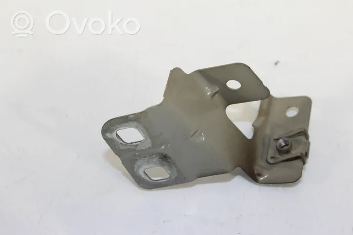 BMW 7 F01 F02 F03 F04 Supporto di montaggio del parafango 7204499