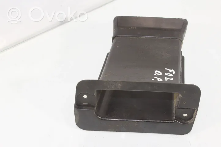 BMW 7 F01 F02 F03 F04 Canale/condotto dell’aria per il raffreddamento del freno 7185168