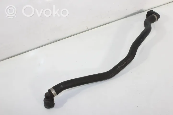 BMW 3 F30 F35 F31 Engine coolant pipe/hose 7624676