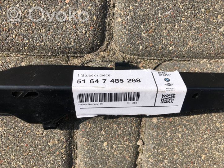 BMW 1 F40 Radiatoru paneļa augšējā daļa (televizors) 51647485268