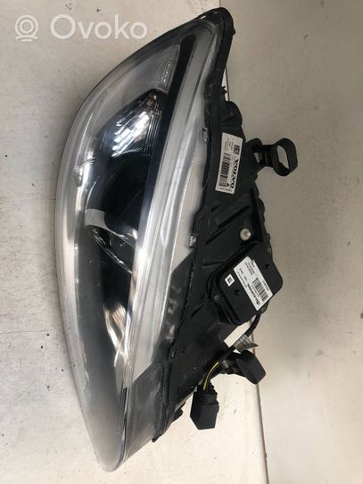 Volvo S60 Faro delantero/faro principal 31420264