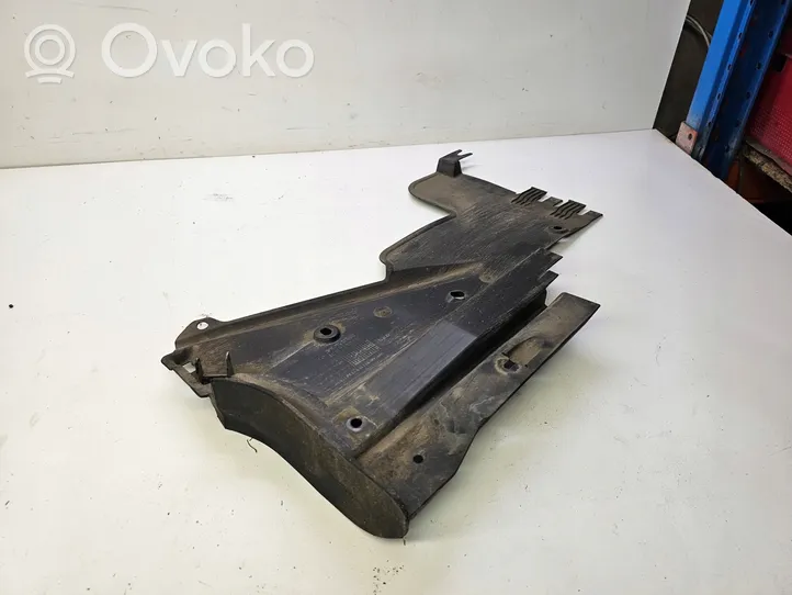 Audi A5 8T 8F Couvre soubassement arrière 8T8825216B