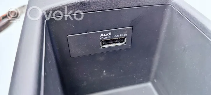Audi A3 S3 8V Console centrale 8V1863241