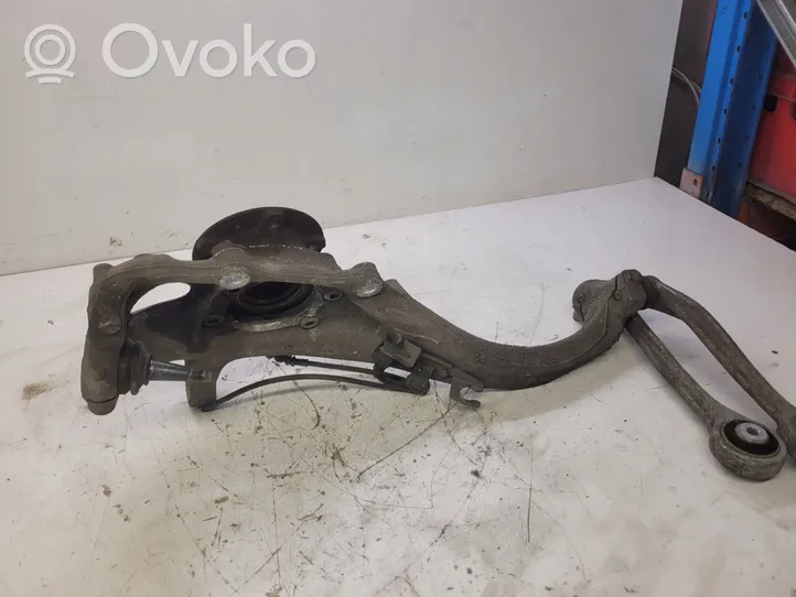 Audi A4 S4 B8 8K Fuso a snodo con mozzo ruota anteriore 8K0407257S