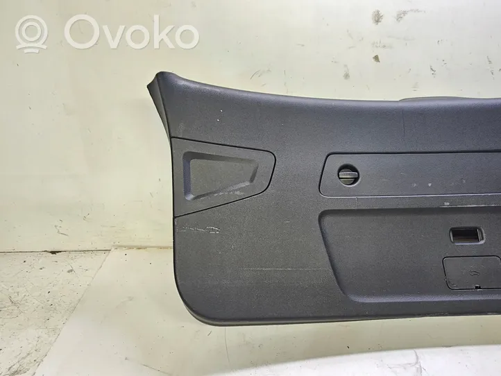 Audi A6 S6 C8 4K Rivestimento portellone posteriore/bagagliaio 4K9867979D