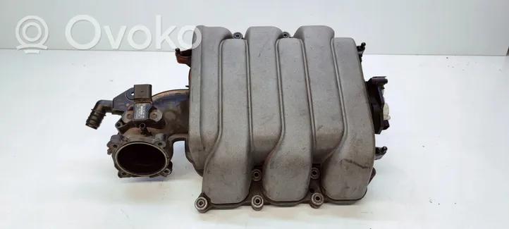 Audi A7 S7 4G Intake manifold 06E133210L