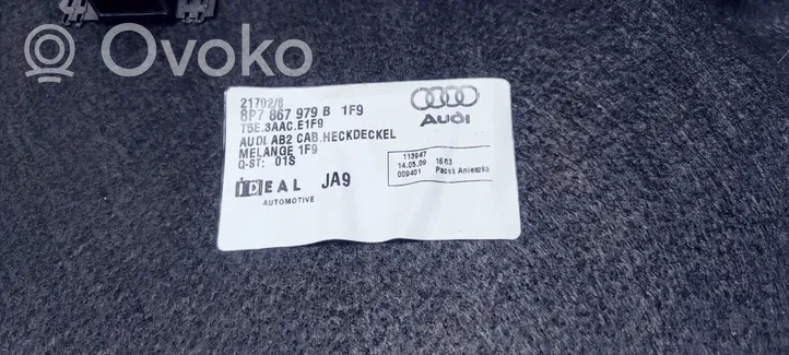 Audi A3 S3 8P Takaluukun alaosan verhoilu 8P7867979B