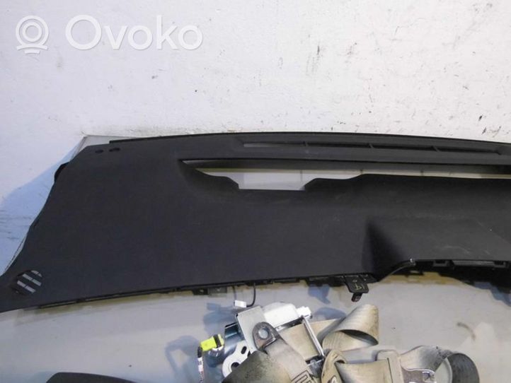 Toyota Prius (NHW20) Panelė 