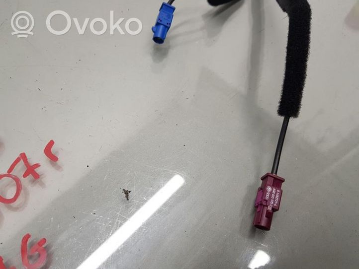 Audi S5 Facelift Antena radiowa 8T0035503H