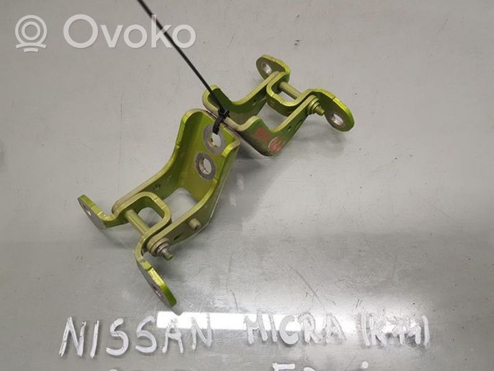 Nissan Micra K14 Set di cerniere portiera anteriore 