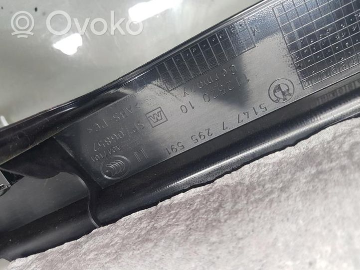 BMW 5 GT F07 Podpora mocowania półki bagażnika 7295591