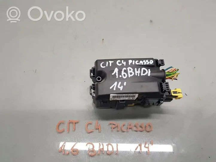 Citroen C4 II Picasso Skrzynka bezpieczników / Komplet 