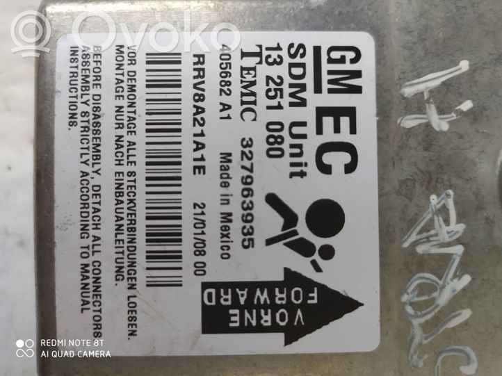 13251080 Opel Astra H Airbag control unit/module, 10.00 € RRR