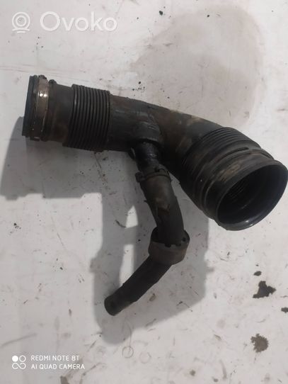 Volkswagen Touareg II Tube d'admission d'air 7P6129571