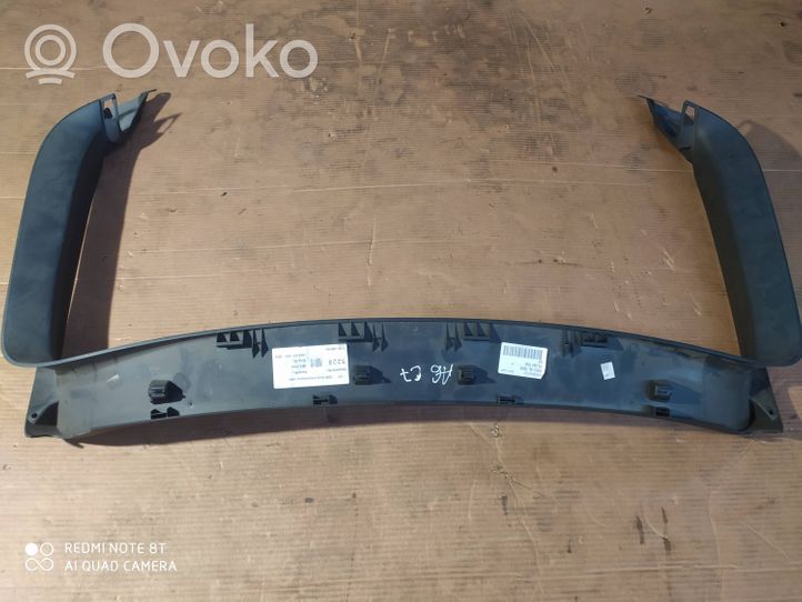 Audi A6 S6 C7 4G Takaluukun/tavaratilan ylempi verhoilu 4G9867973