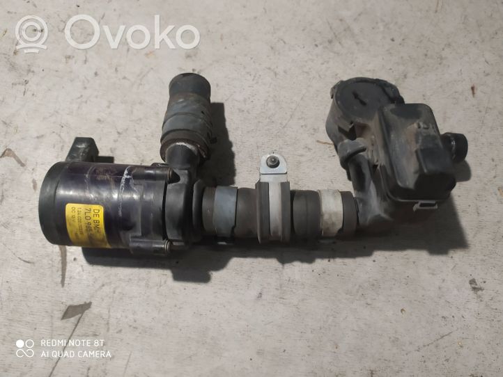 Volkswagen Touareg II Pompa elettrica dell’acqua/del refrigerante ausiliaria 7L0965561L